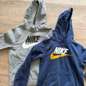 Nike Kids Hoodies in Grey and Navy with Contrasting Logos
